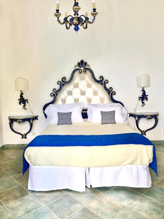 Queen View Apartment - No Kitchen Positano Eksteriør billede